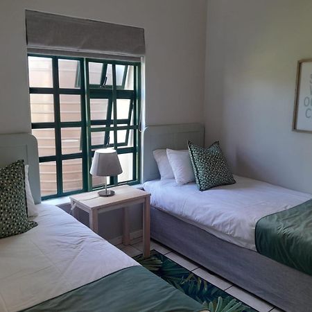 Settler Sands Resort - Holsboer Vacations Порт-Альфред Экстерьер фото